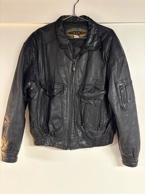 Weekends Men's Black Leather Bomber Jacket